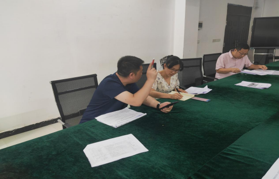 不惧酷暑 坚守岗位 深入推进合格评估工作-科大讯飞大数据学院专业评估工作有序推进353.png