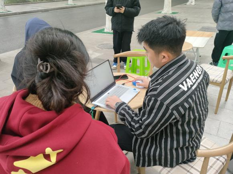 图片2.png 图片2.png